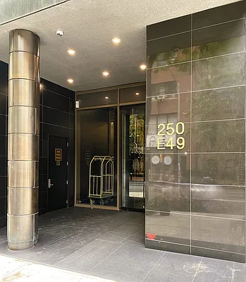 Rented by Vista Global Property Solutions | media 13