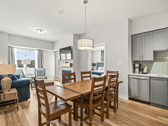 2nd image of 25 Pen Lake Point Rd #403