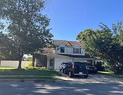 2nd image of 212 Green Blade Dr