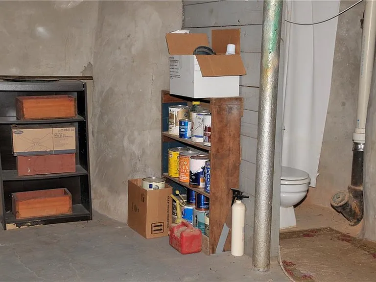 602 Sherwood Rd NE — Photo 22