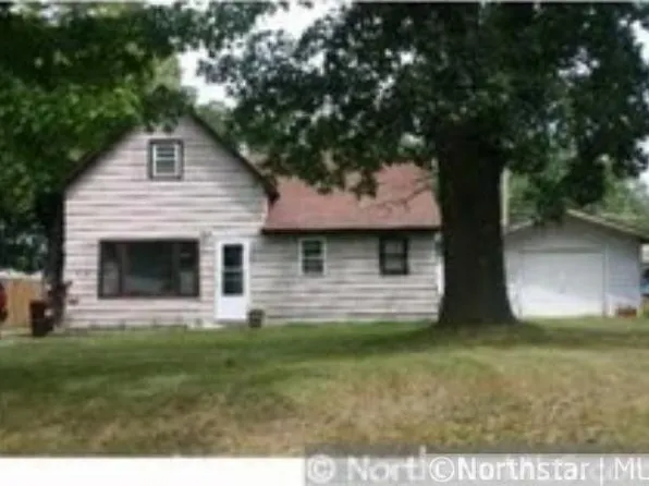318 Grove St N, Mora, MN 55051