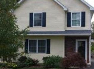 34 Poplar St, Dallas, PA 18612