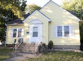 346 W North St, Crown Point, IN 46307