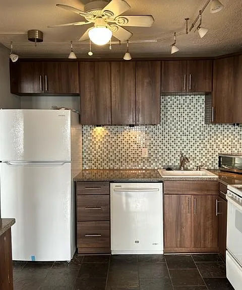 1101 Saint Paul St #1701 — Photo 3