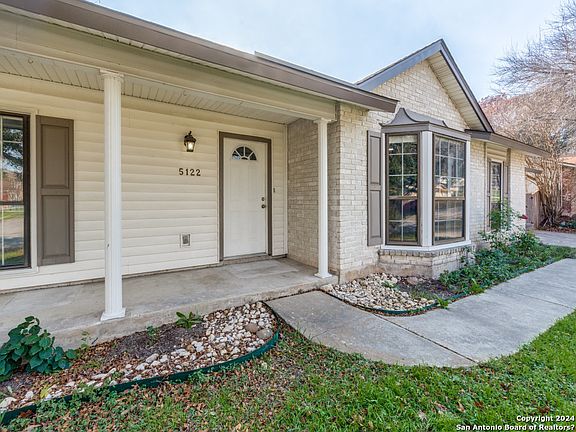 4th image of 5122 SIRRETTA DR