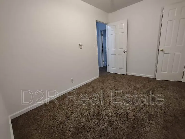 7819 Southfield Dr — Photo 13