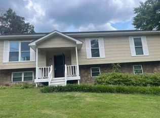 2432 Blueberry Dr, Leeds, AL 35094