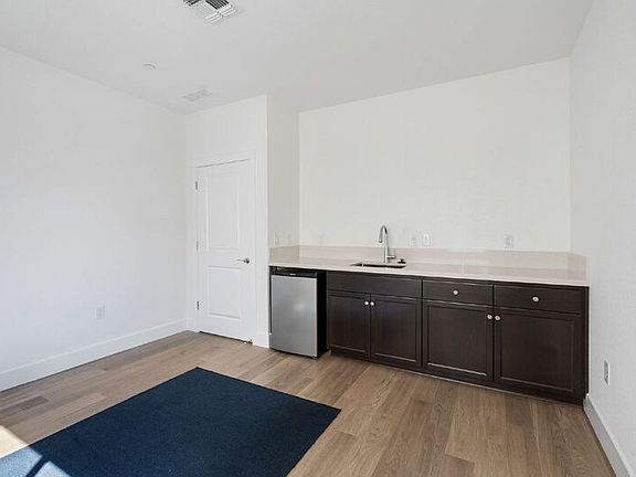 4th image of 1416 Marmo Cir