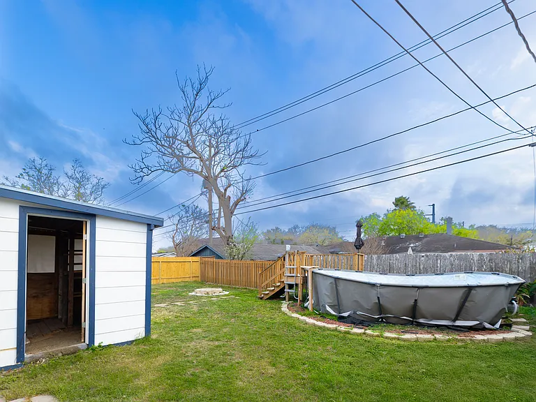 5805 Glen Arbor Dr — Photo 8