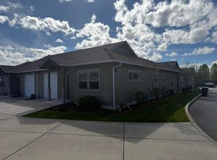 741 SW Kinsington Ct, Grants Pass, OR