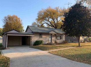 716 4th St, Lake View, IA 51450