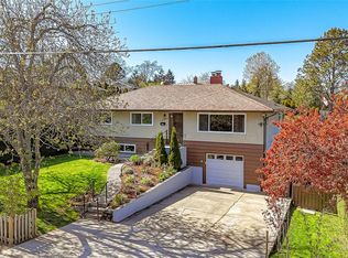 3040 Dysart Rd, Saanich, BC V9A 2K4