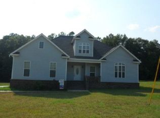 186 Eastside Dr, Lyons, GA 30436