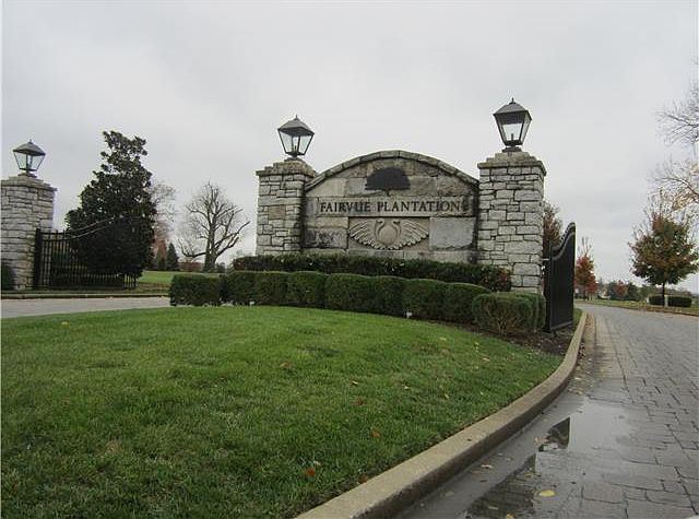 1st image of 831 Plantation Way #289