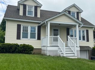 5 E Walnut St, Adams, MA 01220