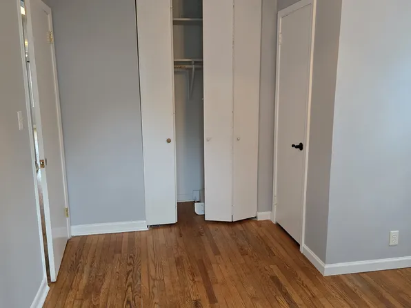 3221 Crandon Ln, Raleigh, NC 27604