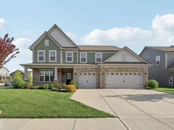 16112 Lavina Ln, Fishers, IN 46040