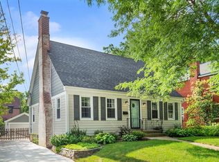 650 Western Ave, Glen Ellyn, IL