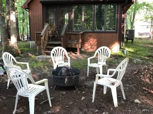 256 Julian Ter, East Stroudsburg, PA 18301