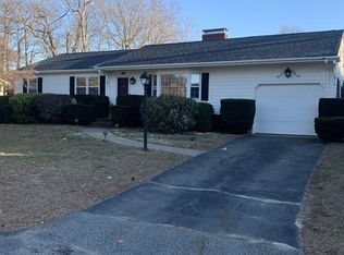 114 Oakdale St, New Bedford, MA 02740