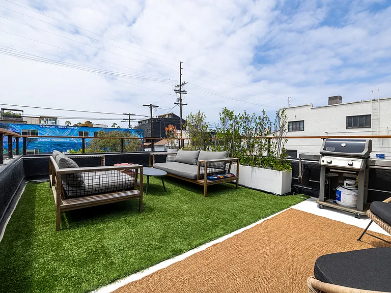 3116 Pacific Ave — Photo 25