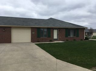 4828 E Heritage Cir, Muncie, IN 47303