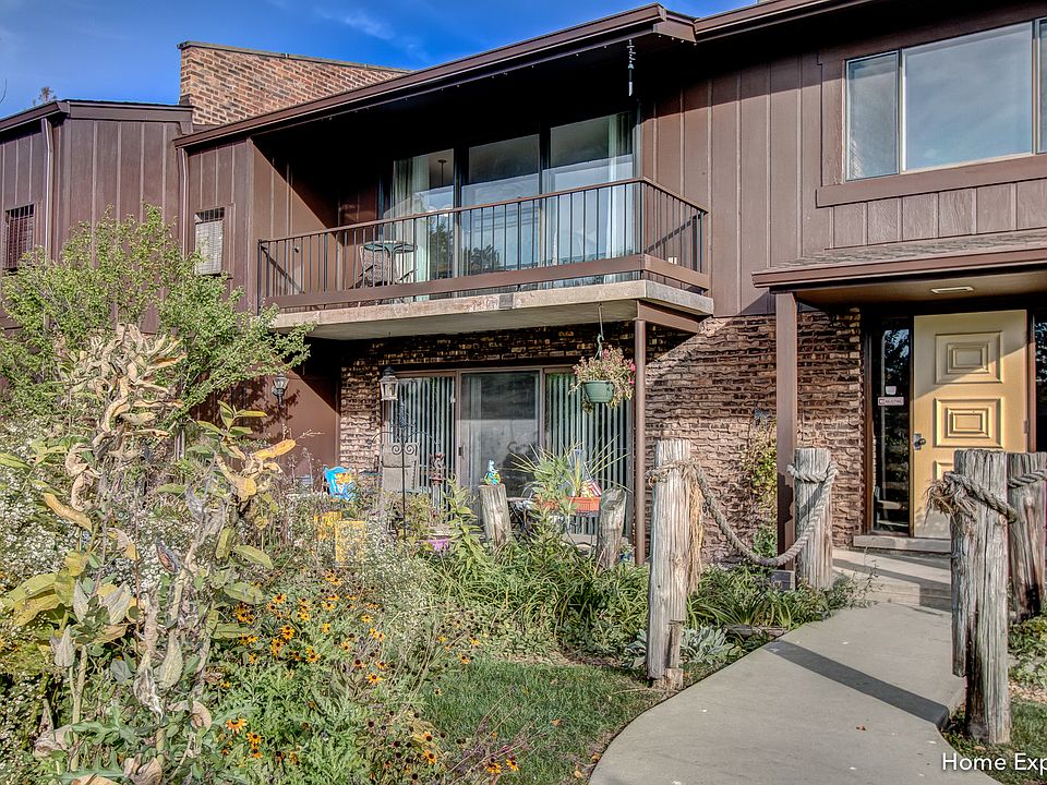 1st image of 102 64th Lake Dr APT 201
