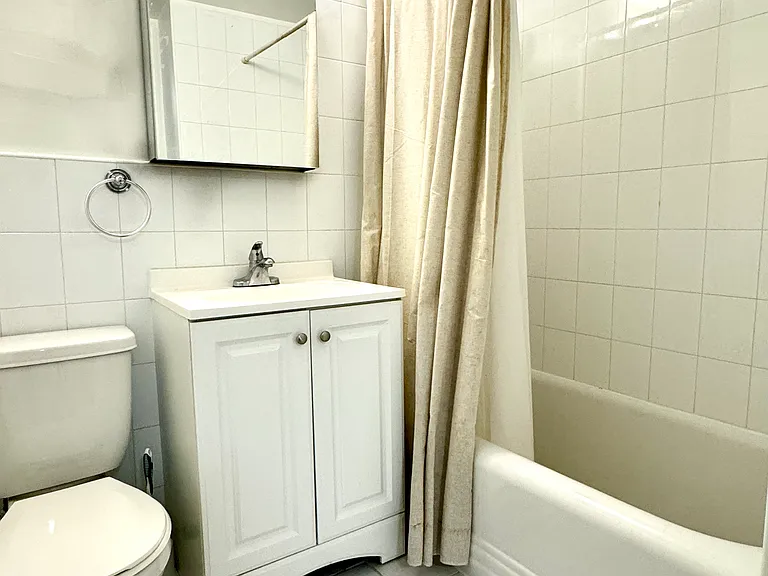 222 Hicks St #4R — Photo 6