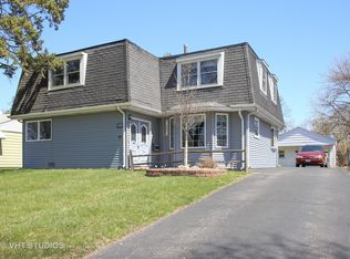 4200 Owl Dr, Rolling Meadows, IL 60008