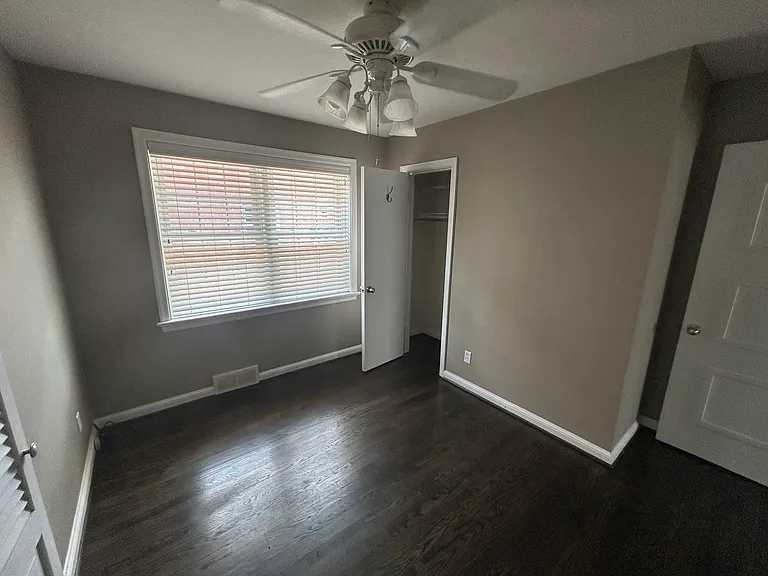 7521 Hoover Ave — Photo 9