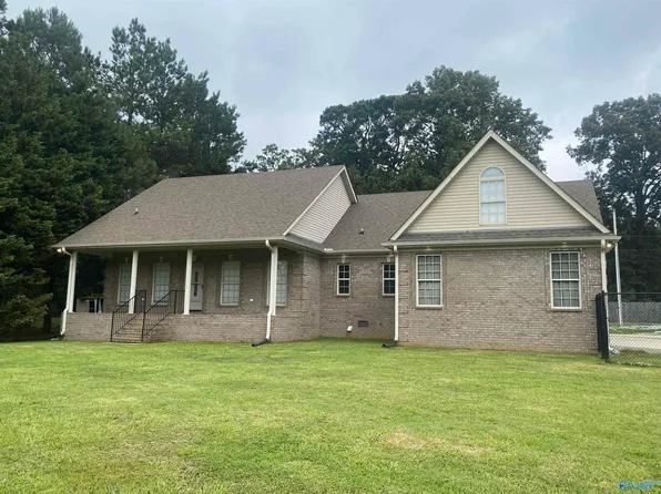 17324 Sudbury Dr, Athens, AL 35614
