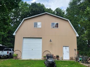 4845 Hawthorne Dr, Howell, MI 48843