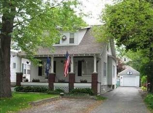 1240 Dean St, Niskayuna, NY 12309