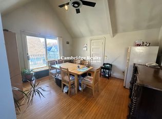147 Willow Ave #3T, Somerville, MA 02144