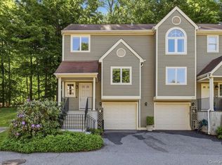 601 Kensington Way, Mount Kisco, NY 10549