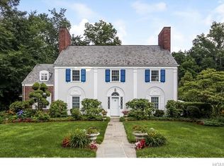 34 Axtell Dr, Scarsdale, NY 10583