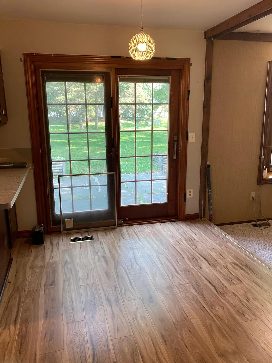 Dining nook - 211 E Lovell Dr