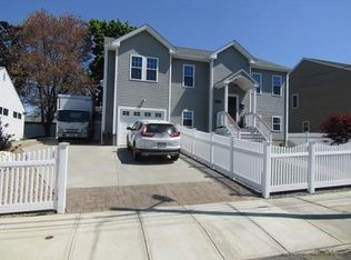 234 Field St, Fall River, MA 02721