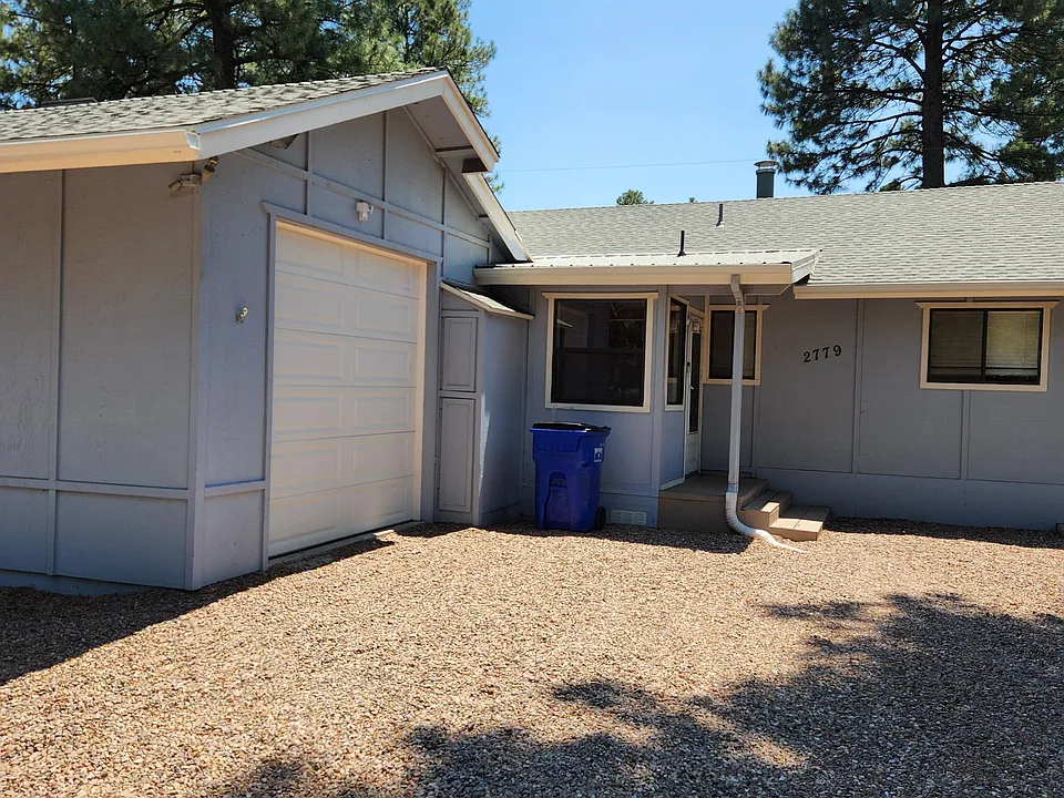 2779 Pinon Dr