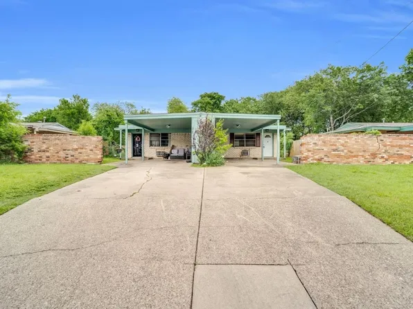 855 Broadway Ave, Euless, TX 76040