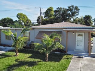 1122 S 14th St, Lantana, FL 33462