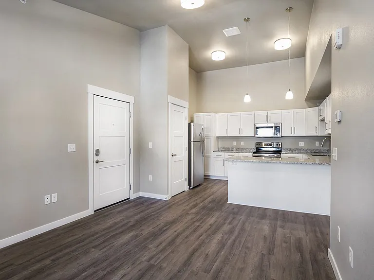 Stillwater Crossing Apartments — Photo 19