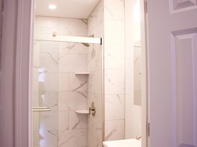 225 Newbury St