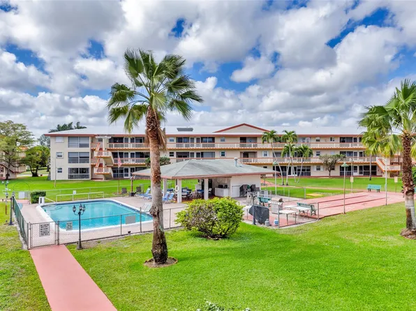 5300 Washington St APT C318, Hollywood, FL 33021