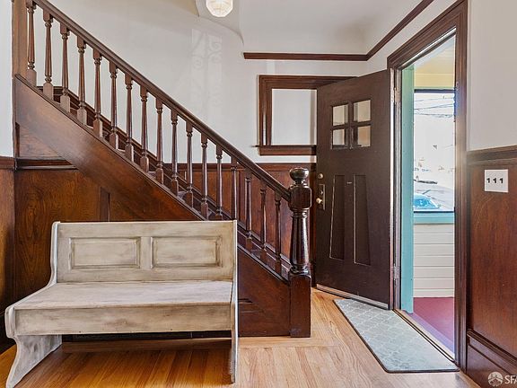 5th image of 321 Peoria St