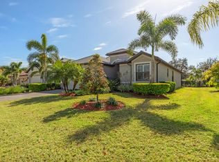 7702 Rio Bella Pl, University Park, FL 34201