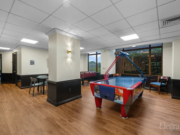 112-01 Queens Boulevard image 19 of 23