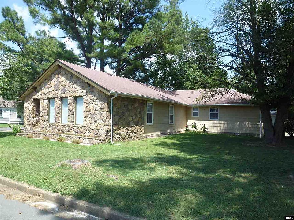 1st image of 307 W Highland Dr