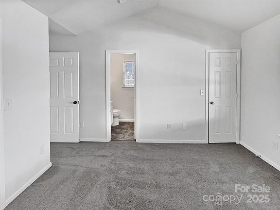 5th image of 5407 Windy Valley Dr