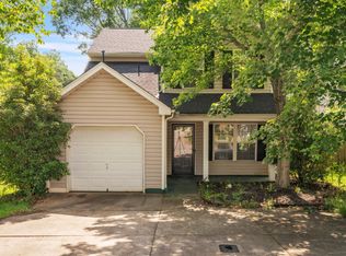 102 Glenlea Ln, Greenville, SC 29617